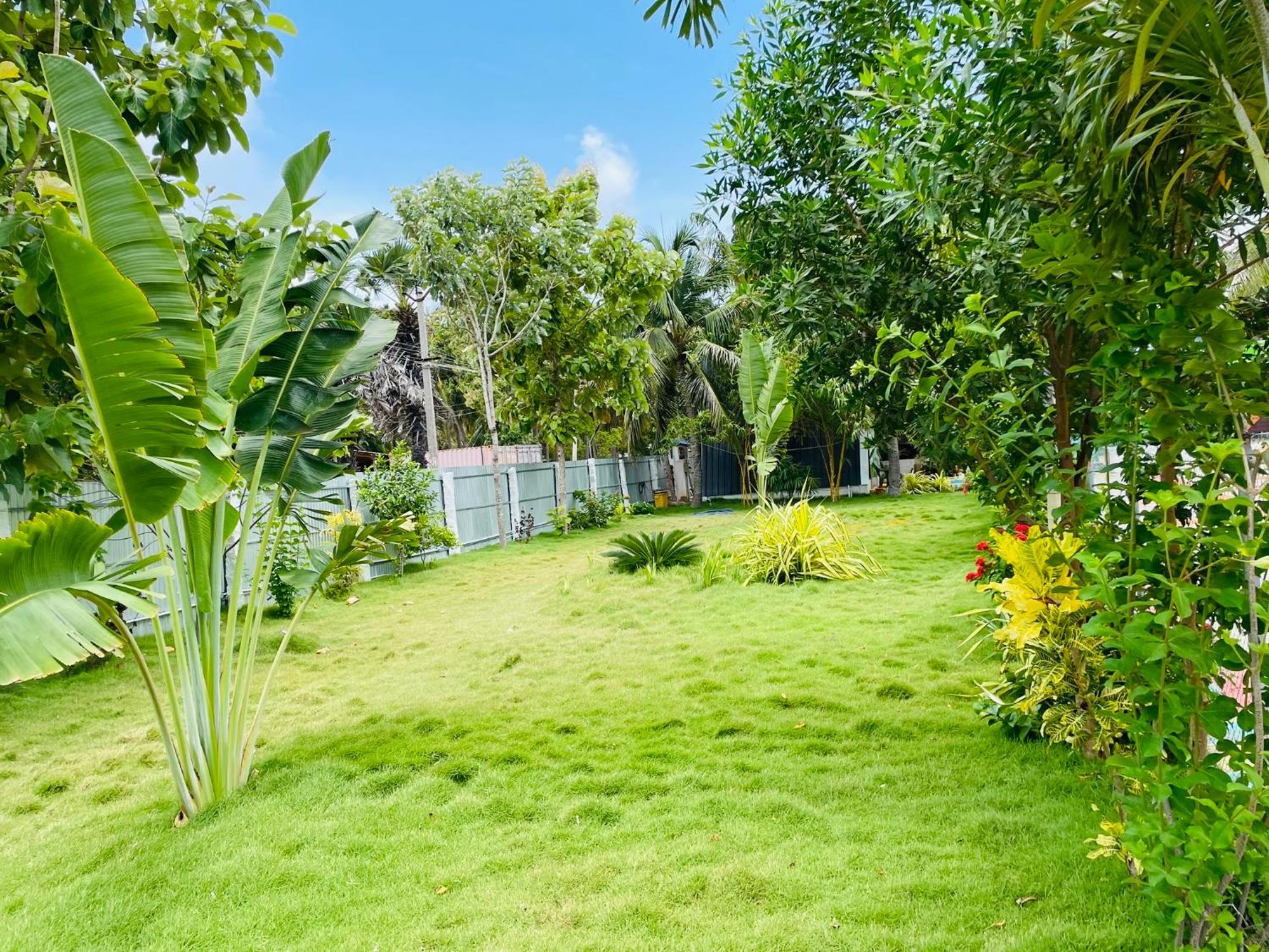 Greenleaf Resorts And Restaurant ราเมศวาราม ภายนอก รูปภาพ