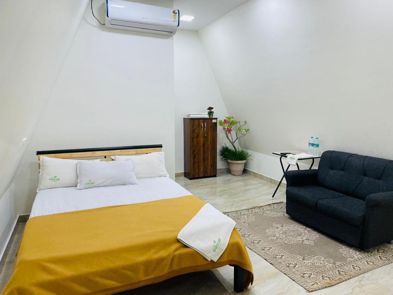 Greenleaf Resorts And Restaurant ราเมศวาราม ภายนอก รูปภาพ