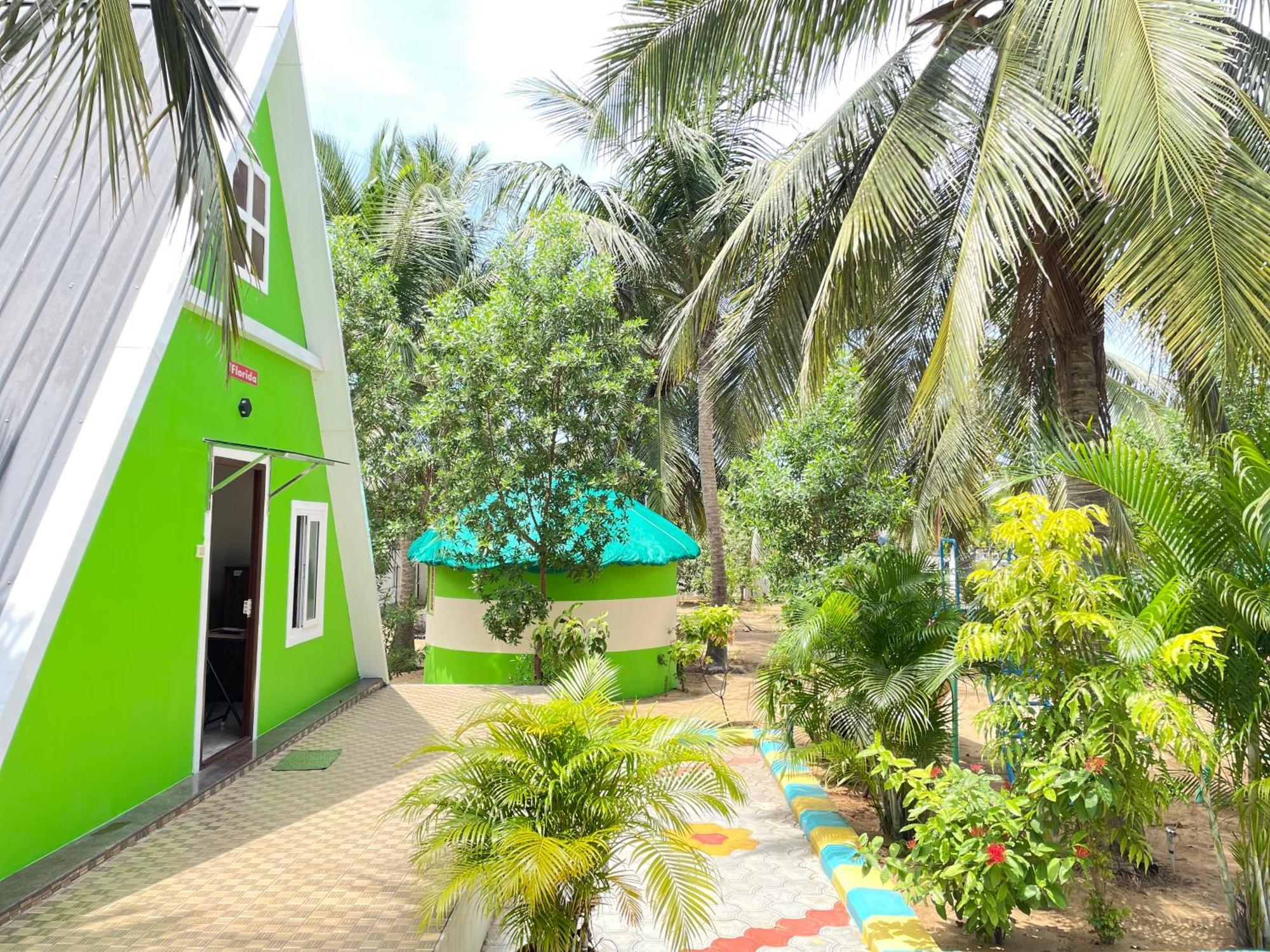 Greenleaf Resorts And Restaurant ราเมศวาราม ภายนอก รูปภาพ